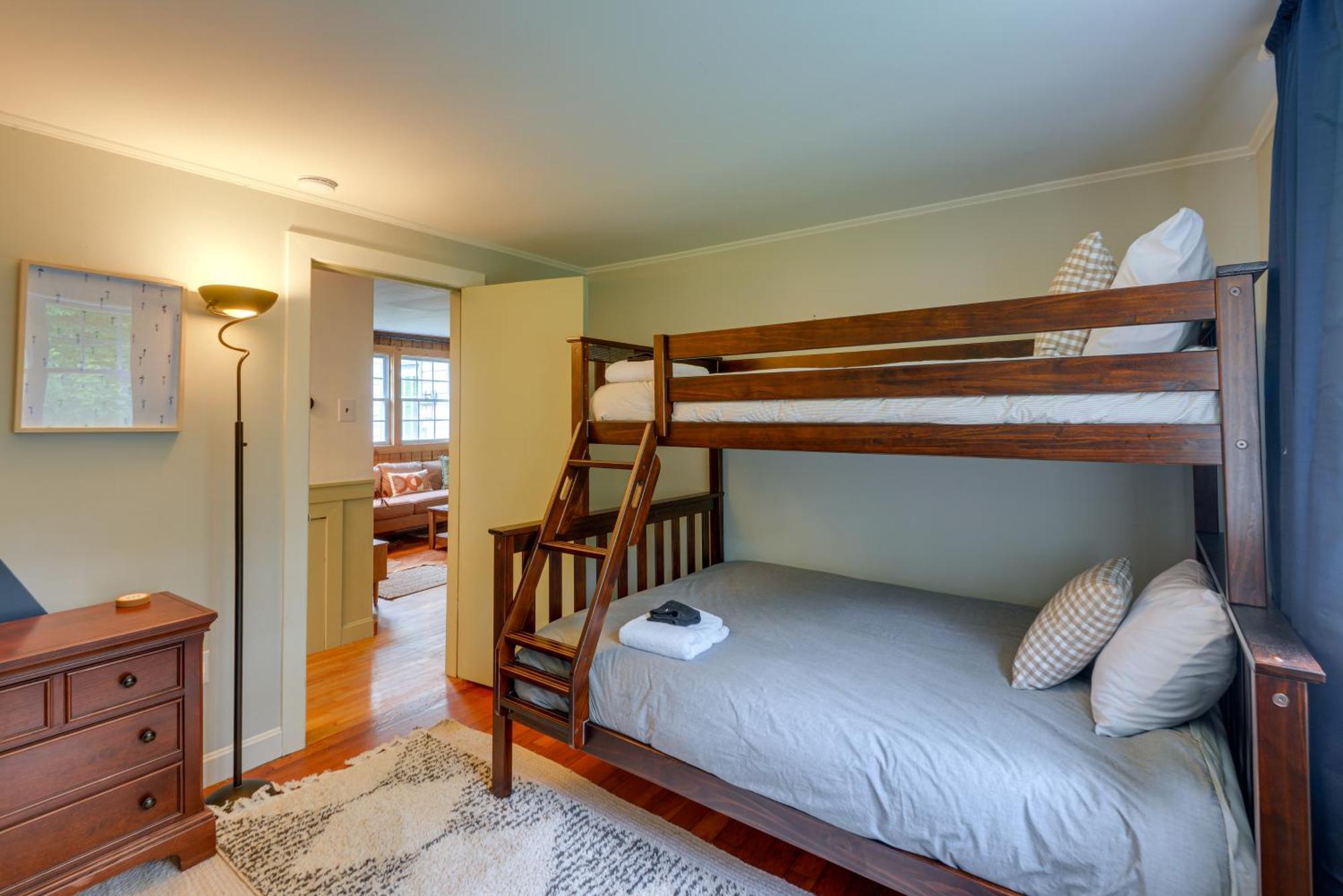 Birch House: Cozy Cabin 5 Min From Okemo Ludlow Zewnętrze zdjęcie
